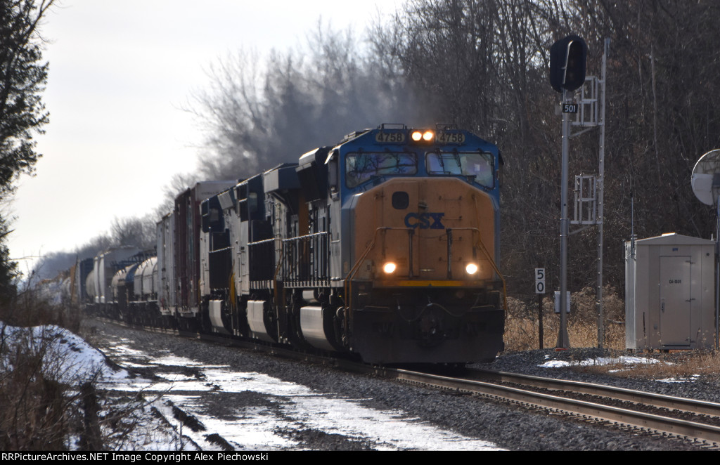 CSX 4758